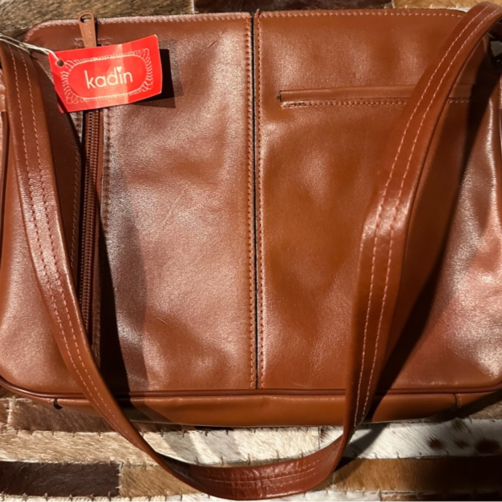 kadin VTG brown genuine leather shoulder bag. Pristine condition. USA NY, NY